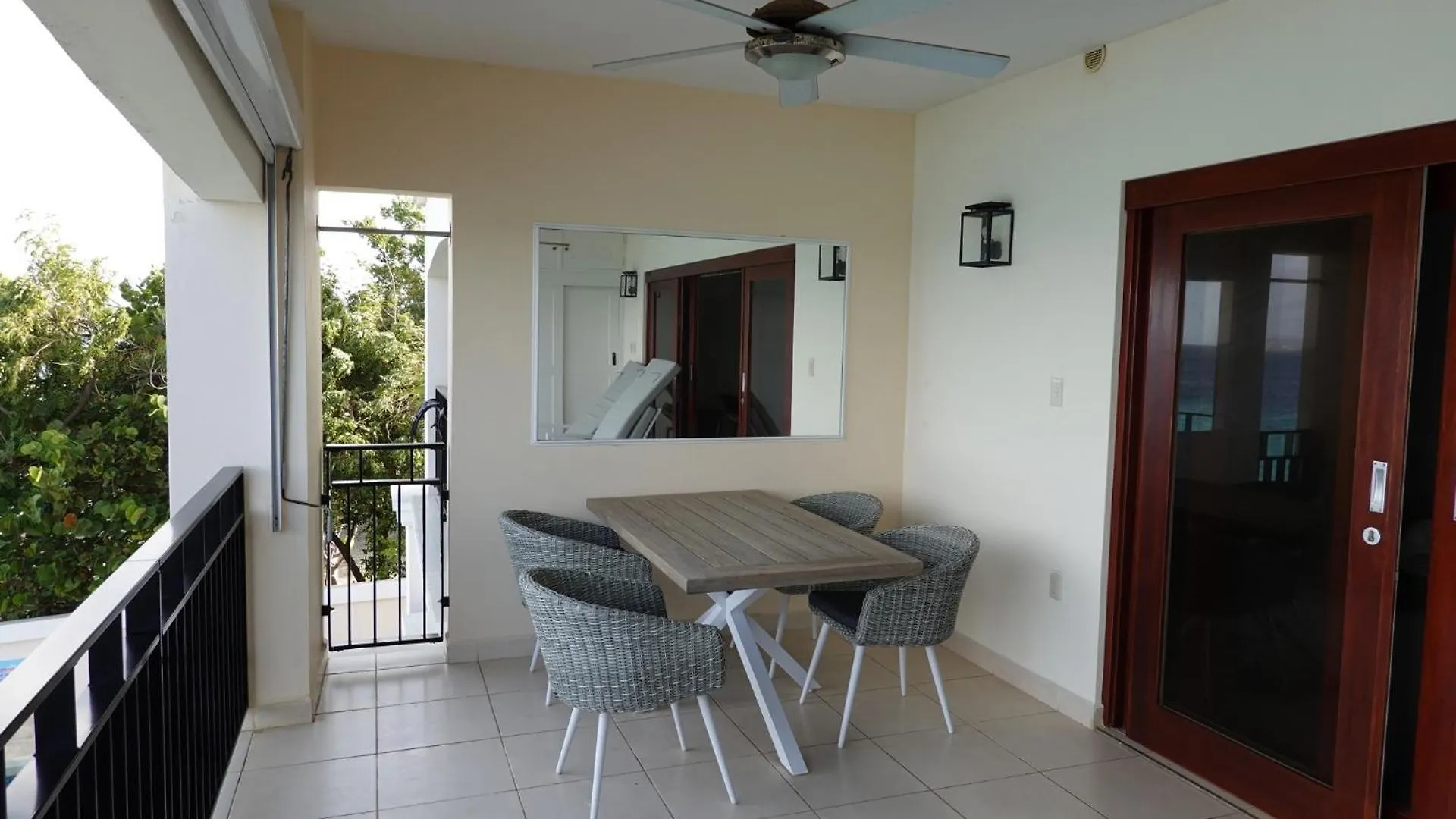 Bellevue Beach Apartment 5 Playa